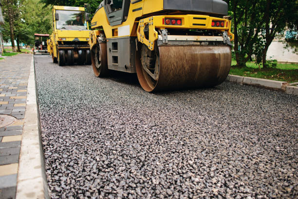 Best Affordable Driveway Pavers  in Woodhaven, MI